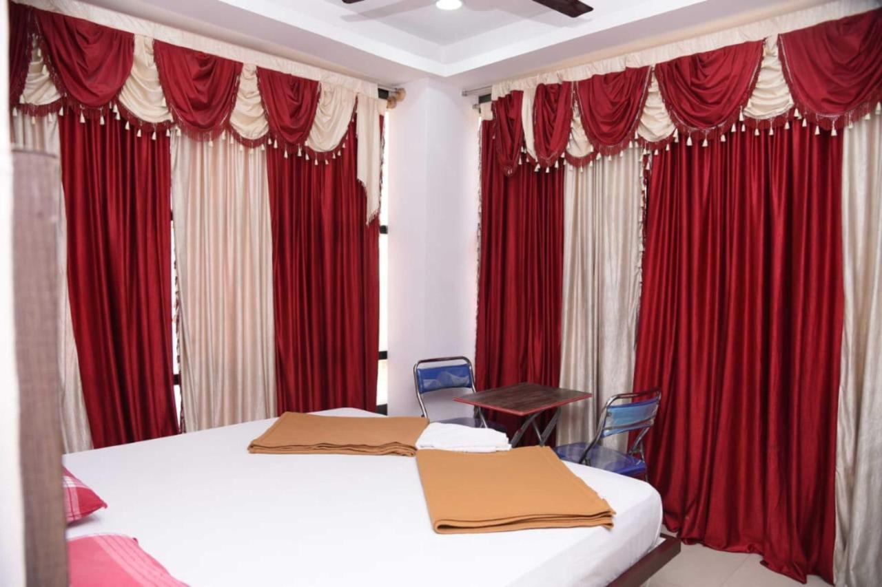 Star Bliss Plaza Hotel Bangalore Exterior foto